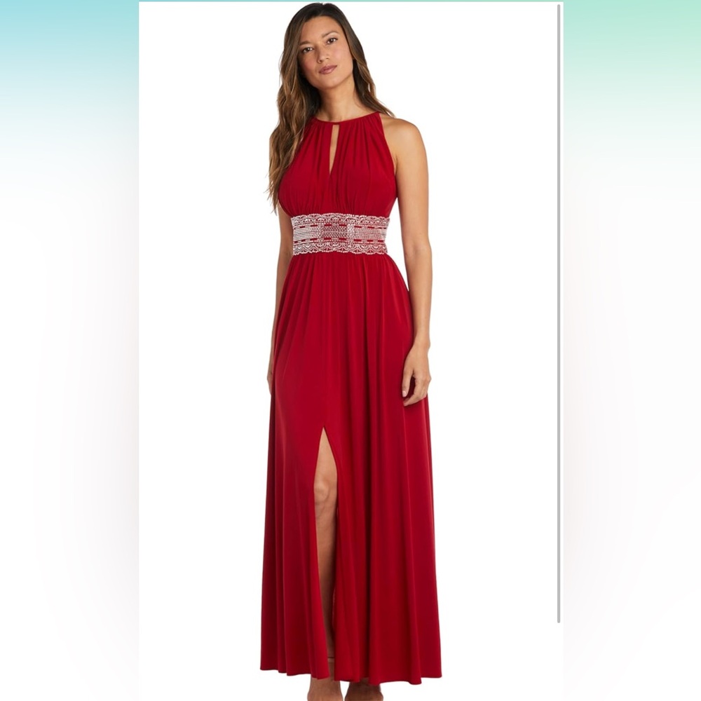 R&M Richards Women's Sleeveless Evening Gown